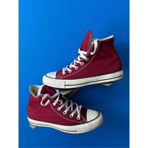 CONVERSE All Star Chuck Taylor RED Canvas M9621 (Size M 6 - w 8) High Top - Picture 2 of 6